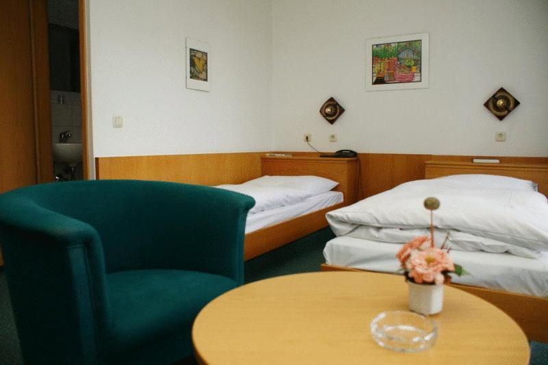 Hotel Koch Maingau Obertshausen Habitación foto